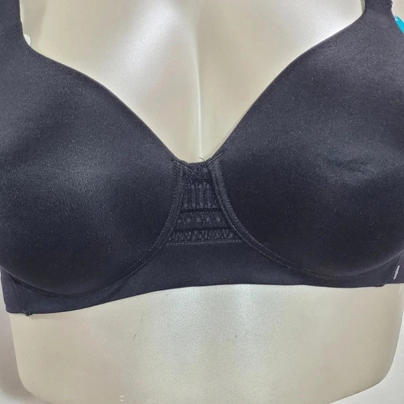 Vanity‎ Fair 71-282 71282 Beyond Comfort Full Figure Wire Free Bra Black NWT - Picture 3 of 9